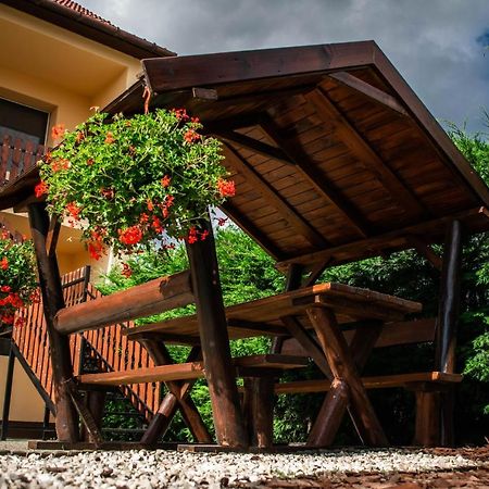 Monika Vendeghaz Hotel Mórahalom Екстериор снимка