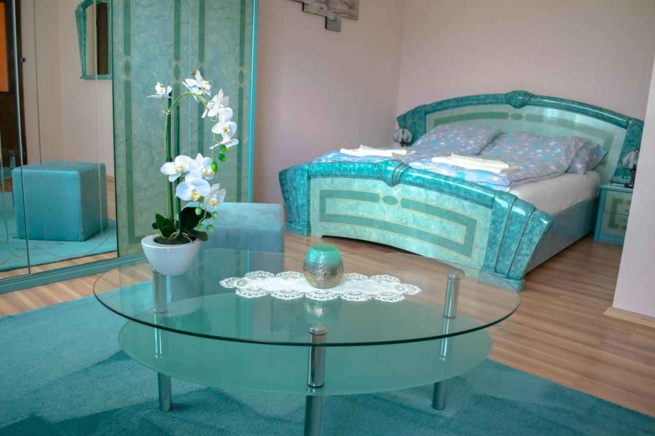Monika Vendeghaz Hotel Mórahalom Екстериор снимка